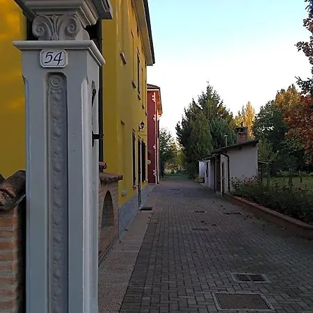 Al 54 Nocleg ze śniadaniem